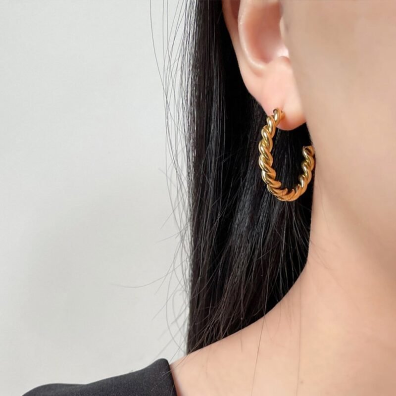 Pendientes de Aro Espiral Vintage en Acero Inoxidable Dorado - Imagen 6