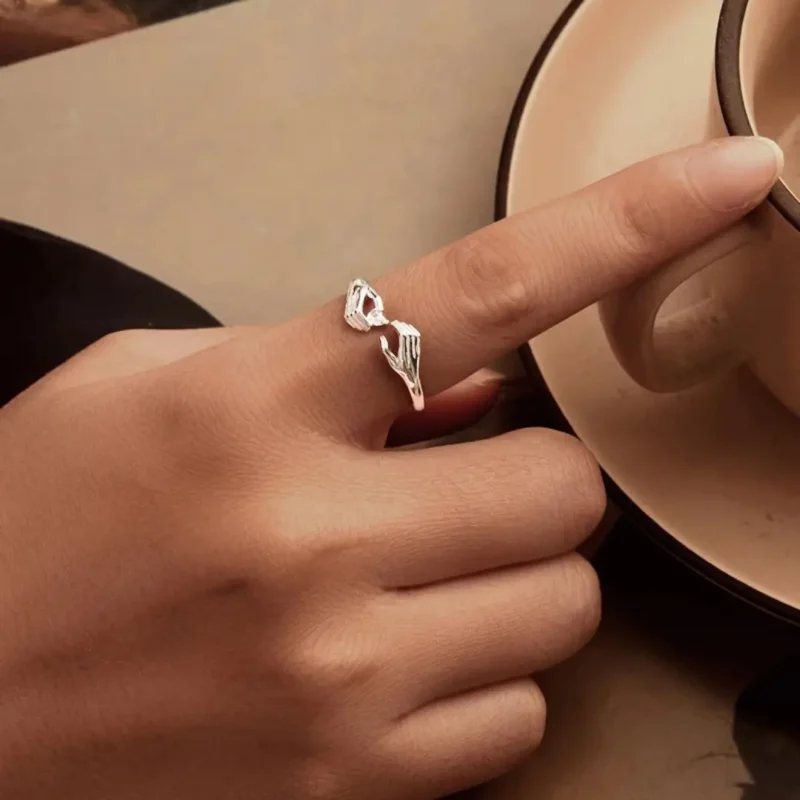 Anillo Abrazos de Amor en Plata 925 – Charlottes House El Salvador Joyeria