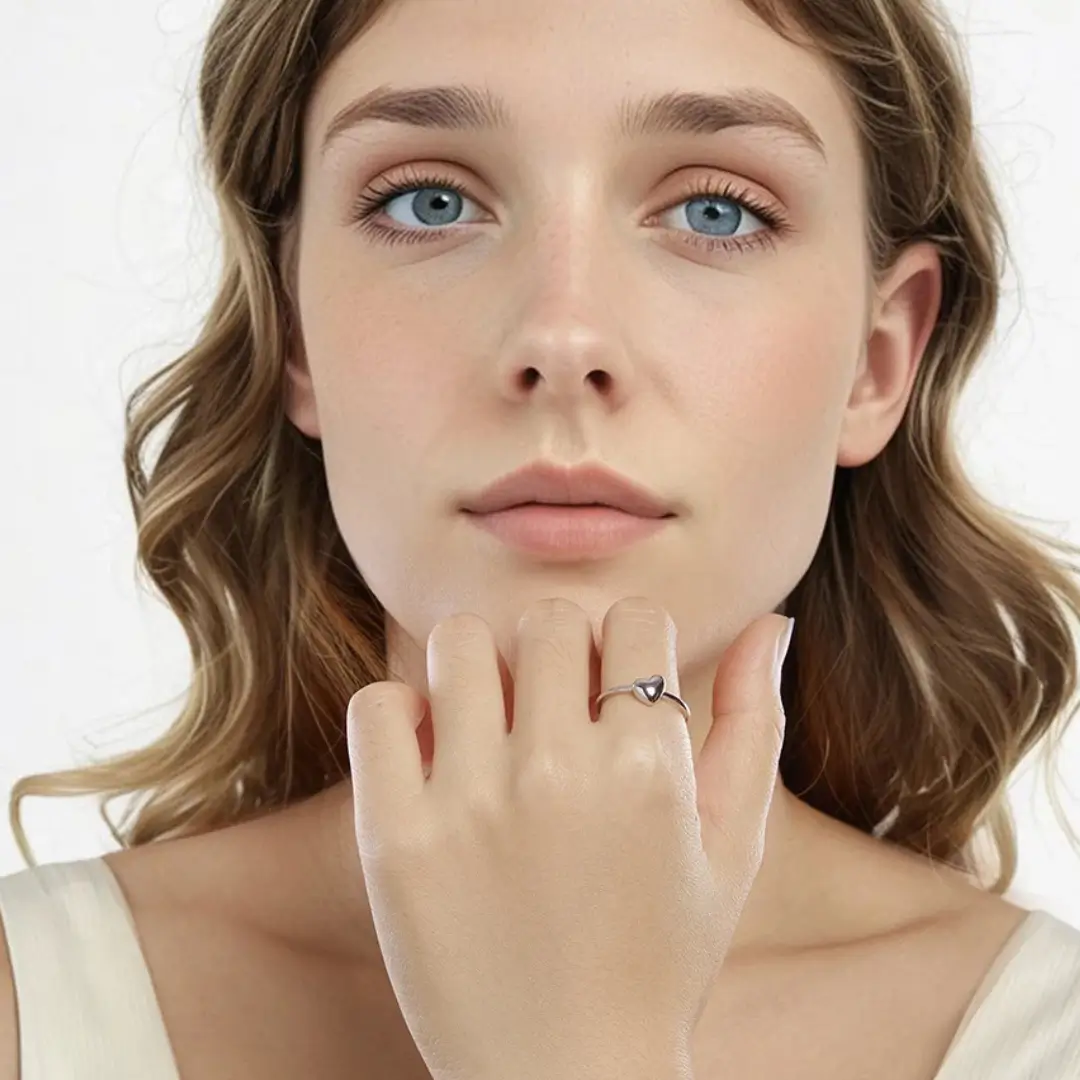 Anillo Ajustable Minimalista de Corazón en Plata de Ley 925 para Mujer - Imagen 4